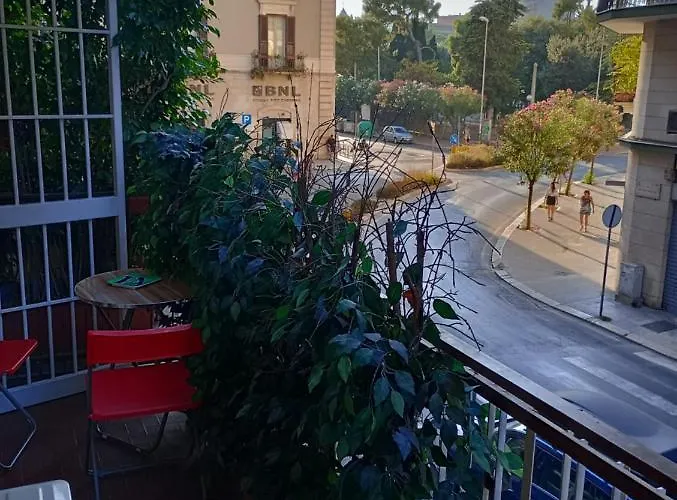 Casa Piacquadio Барі